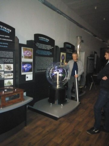 czech_student_in_sk_nov18