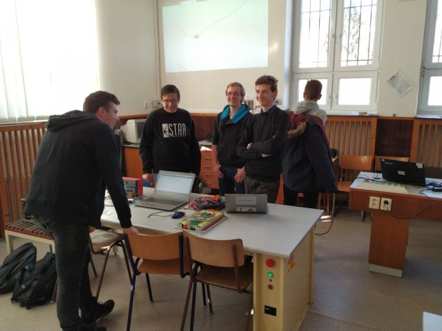 czech_student_in_sk_nov18