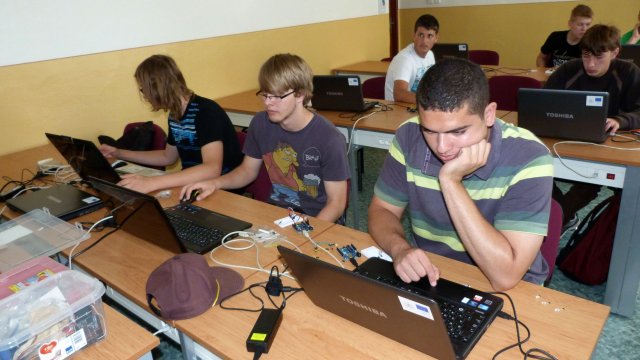 letna_skola_arduino_2011_17