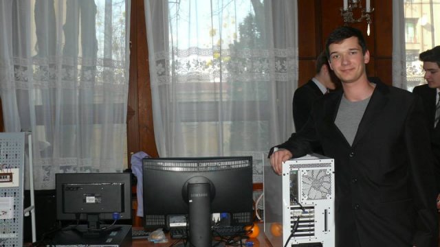 1891183_808485949165726_1951624476_n