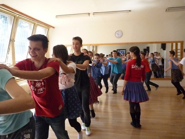 Karička - tanec priateľov 2015