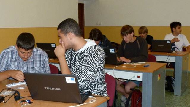 letna_skola_arduino_2011_24