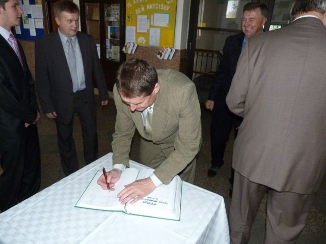 otvorenie_cov_apr2011_46