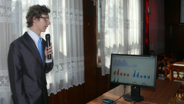 1800454_808485612499093_549185610_n