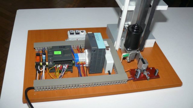 1900103_808484719165849_278719175_n