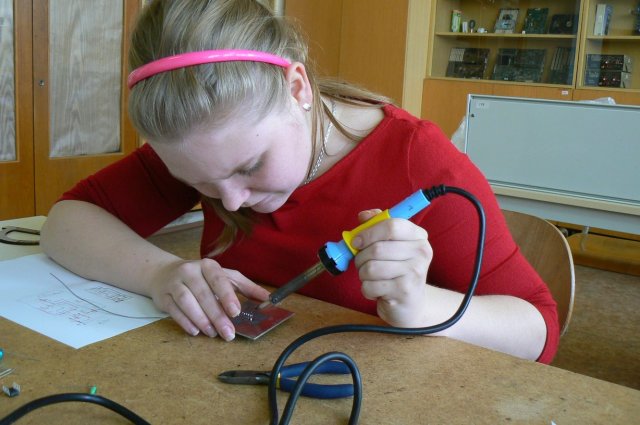 zenit2010_skol_kolo_15