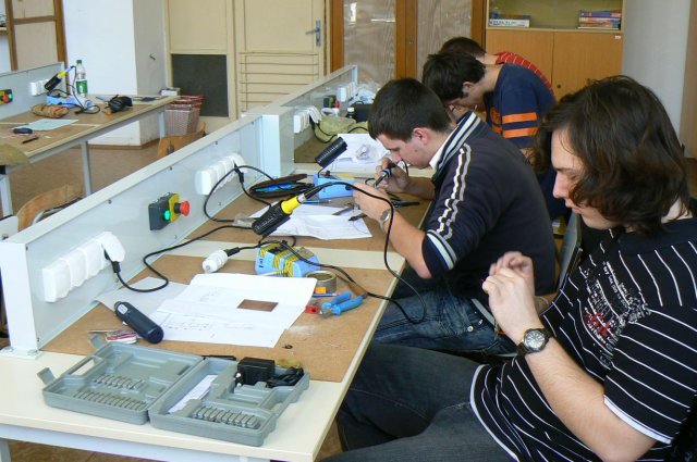 zenit2010_skol_kolo_18